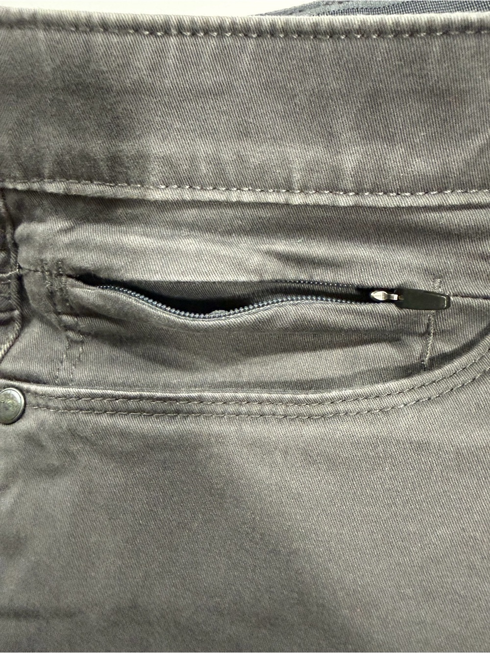 English Laundry Men’s Slim Black Jeans - Picture 9 of 10